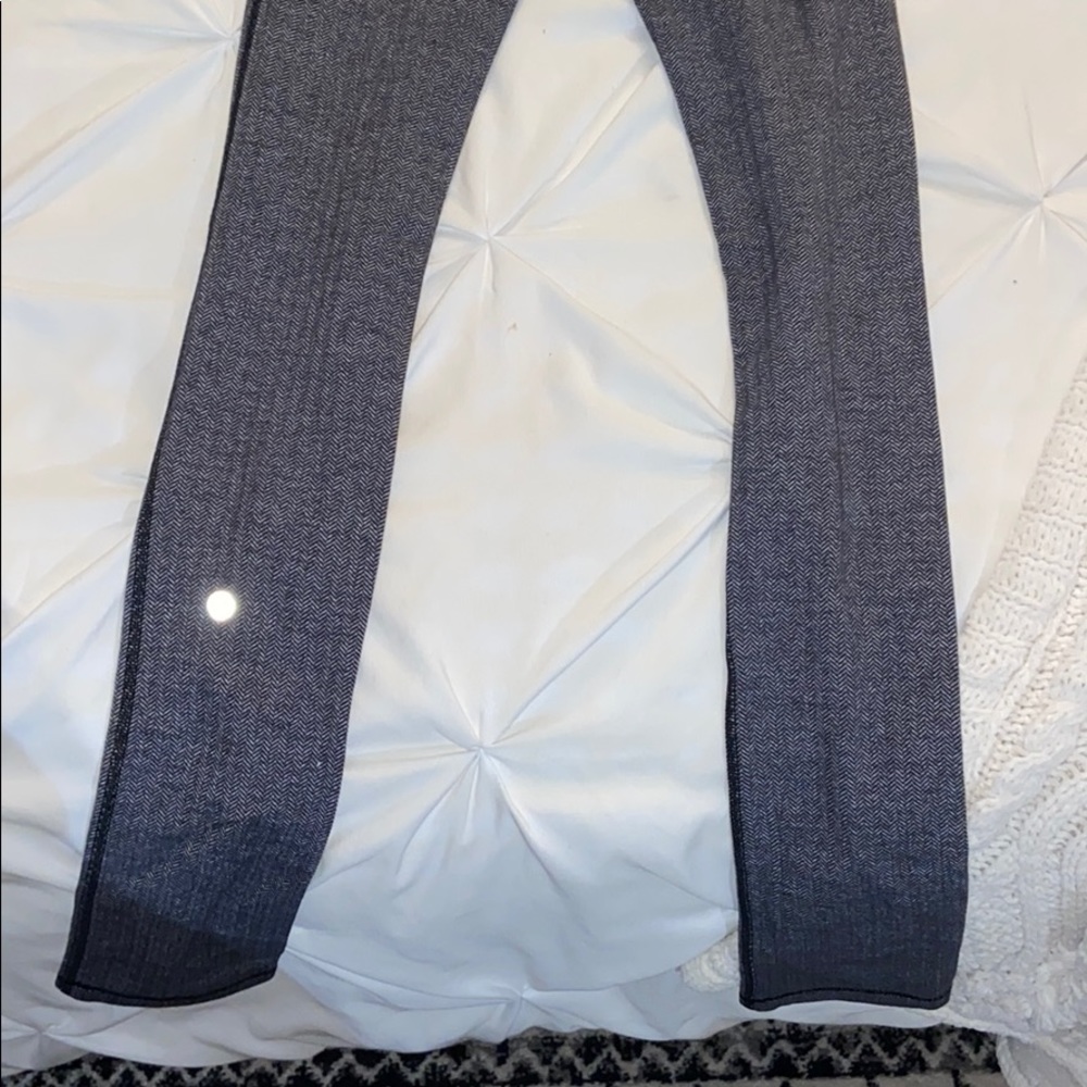 Lululemon pants - Picture 6 of 7